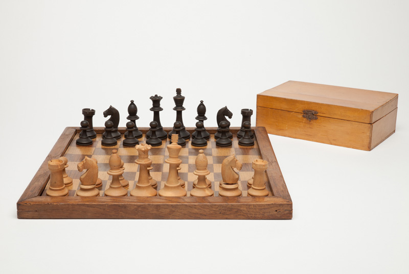 Edward Lasker Chess Set